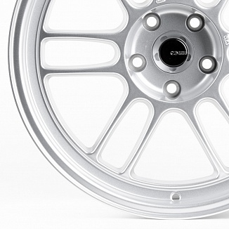 Replica Enkei 60423-DS194 9,5x18 5x114,3 ET15 Dia 73,1 (Серебро) VL80789