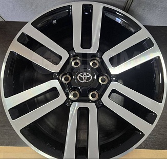Replica H3220F_2685 8x20 6x139,7 ET30 Dia 106,1 (хром) H3220F2685