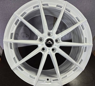 Replica XF006_2088 8,5x19 5x114,3 ET35 Dia 73,1 (бeлый) XF0062088